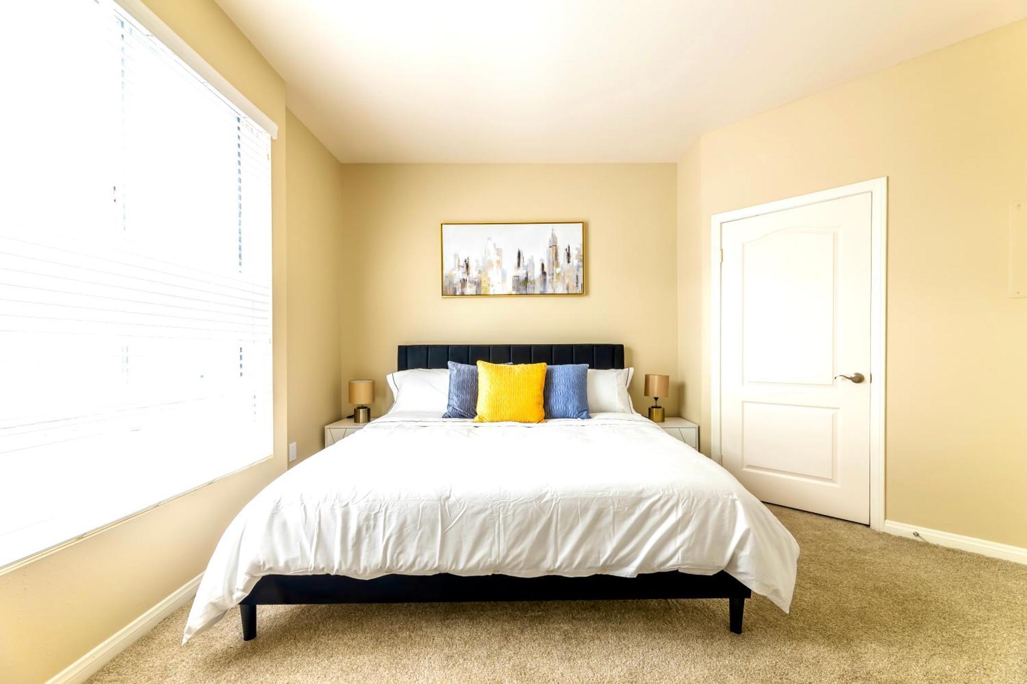 Marina Del Rey 1bdr Retreat With Pool, Gym, Free Parking Apartment Los Angeles