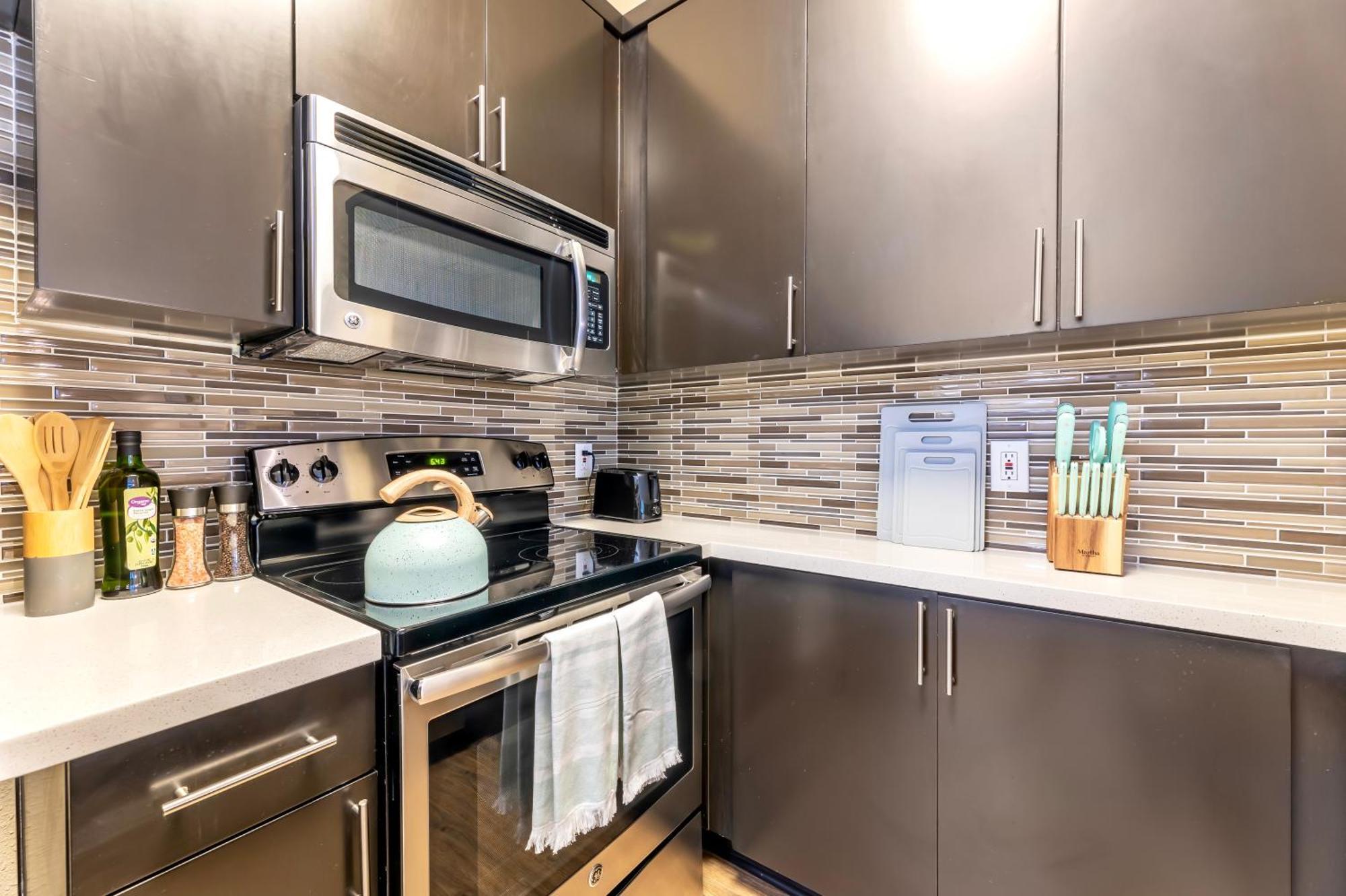 Marina Del Rey 1bdr Retreat With Pool, Gym, Free Parking Los Angeles